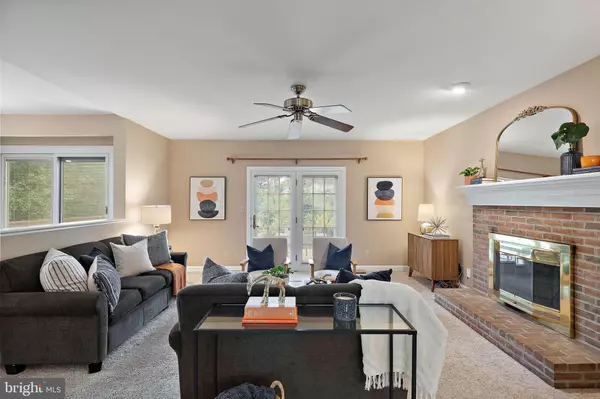 Wilmington, DE 19810,13 BROMLEY CT