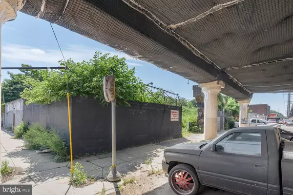 Philadelphia, PA 19145,1701 S 25TH ST