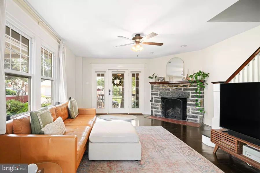 542 WALES RD, Havertown, PA 19083