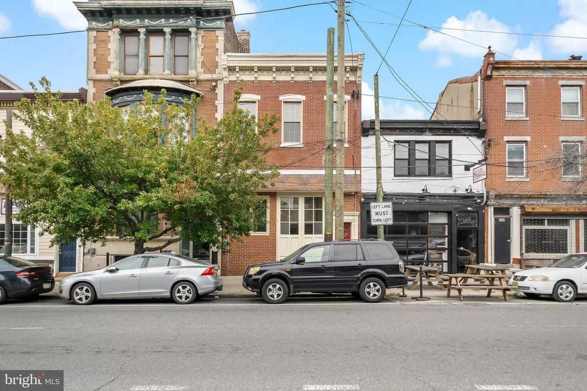 Philadelphia, PA 19125,438 E GIRARD AVE