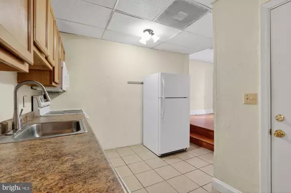 Philadelphia, PA 19104,4034 BARING ST #2