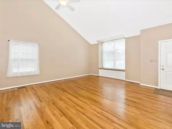 Walkersville, MD 21793,276 MAPLEWOOD PL