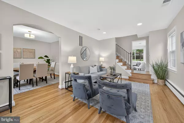 2813 LAUREL AVE, Cheverly, MD 20785