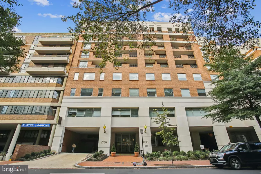 1230 23RD ST NW #607, Washington, DC 20037