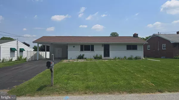 23 REYNOLDS AVE, Mont Alto, PA 17237