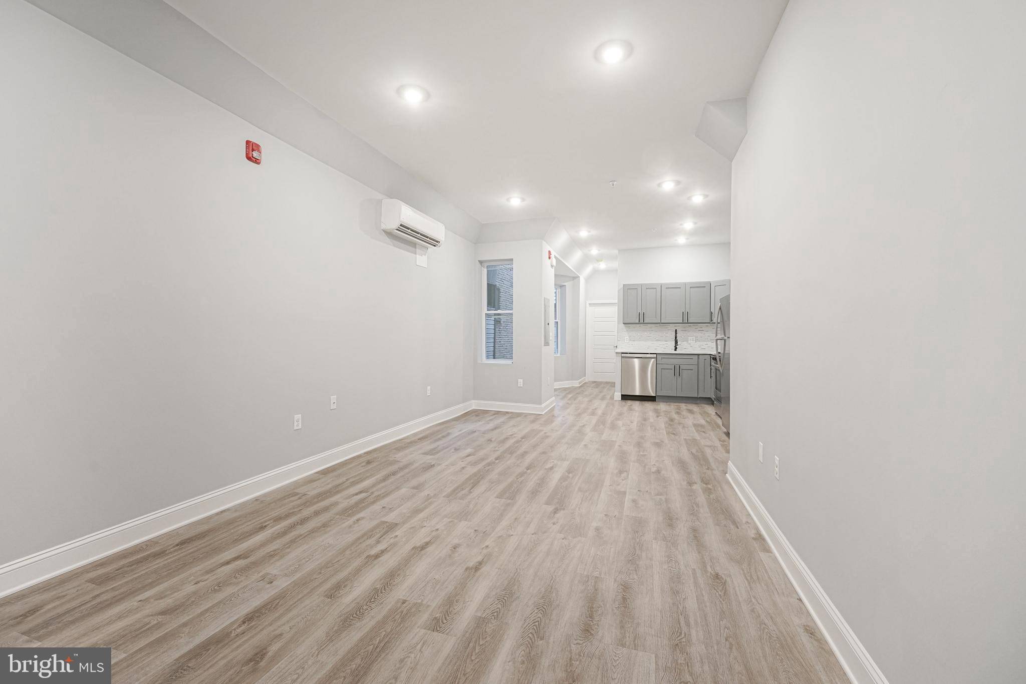 Philadelphia, PA 19143,1156 S 52ND ST