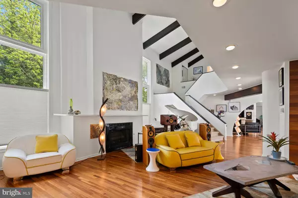 Elkins Park, PA 19027,228 CHURCH RD