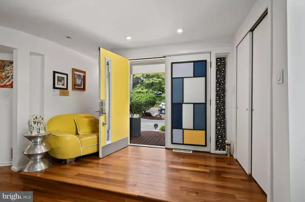 Elkins Park, PA 19027,228 CHURCH RD