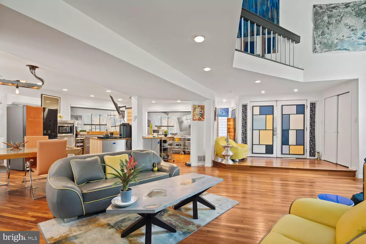 Elkins Park, PA 19027,228 CHURCH RD