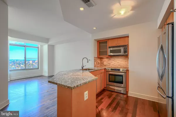 Baltimore, MD 21202,675 PRESIDENT ST #2307