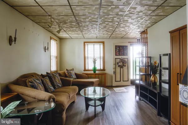 Baltimore, MD 21206,6008 EURITH AVE