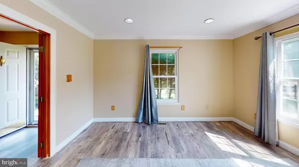 Telford, PA 18969,820 EVERGREEN CIR