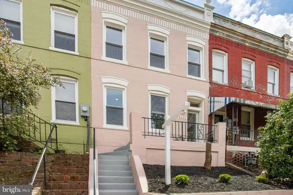 1421 DUNCAN ST NE, Washington, DC 20002