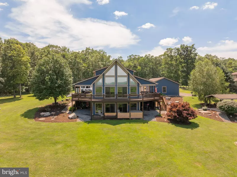 1875 PYSELL CROSSCUT RD, Oakland, MD 21550