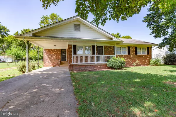 Colonial Beach, VA 22443,333 SANTA MARIA AVE