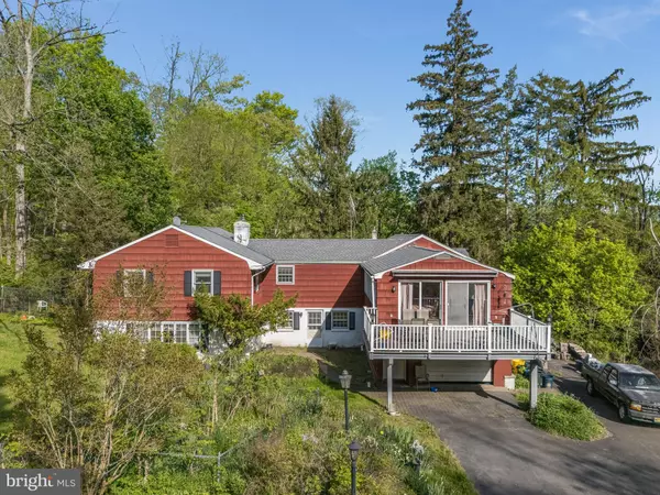 Titusville, NJ 08560,1556- 1556A RIVER RD