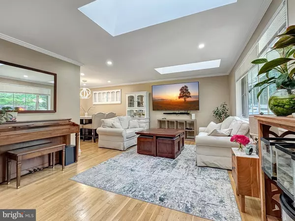 Silver Spring, MD 20902,2408 LILLIAN DR