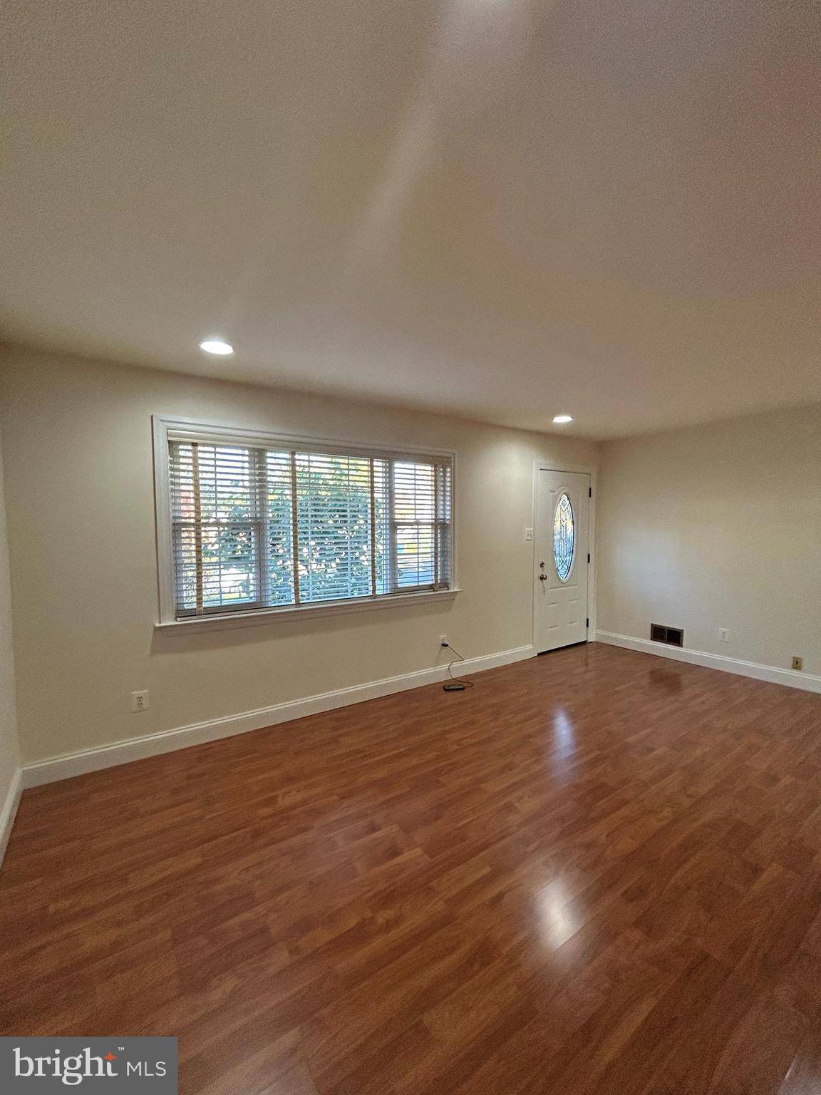 Springfield, VA 22151,7511 HAMLET ST