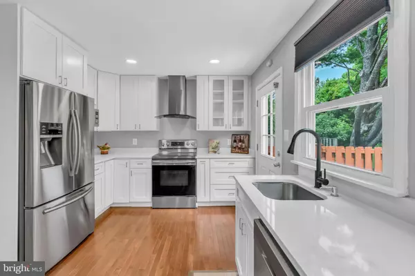 Gaithersburg, MD 20878,2 GOODPORT CT