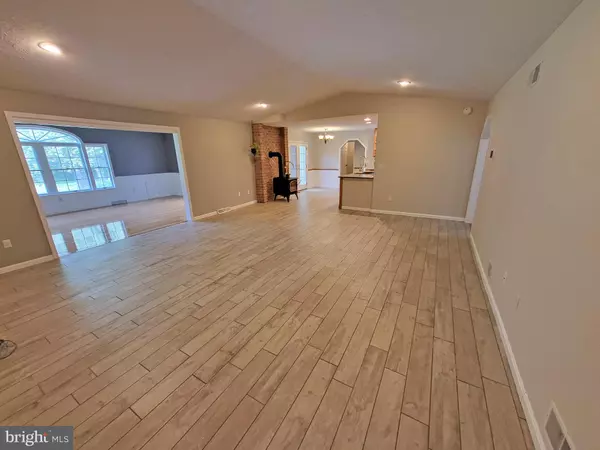 Shippensburg, PA 17257,212 WALNUT DALE RD