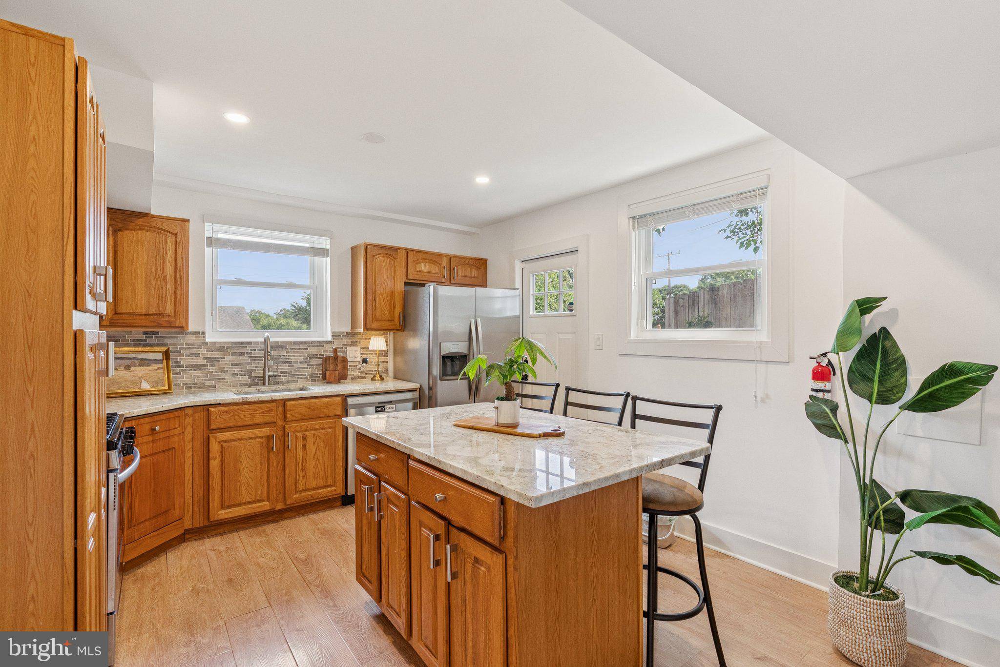 Hyattsville, MD 20784,7414 PARKWOOD ST