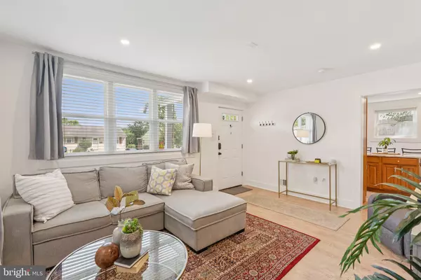 Hyattsville, MD 20784,7414 PARKWOOD ST