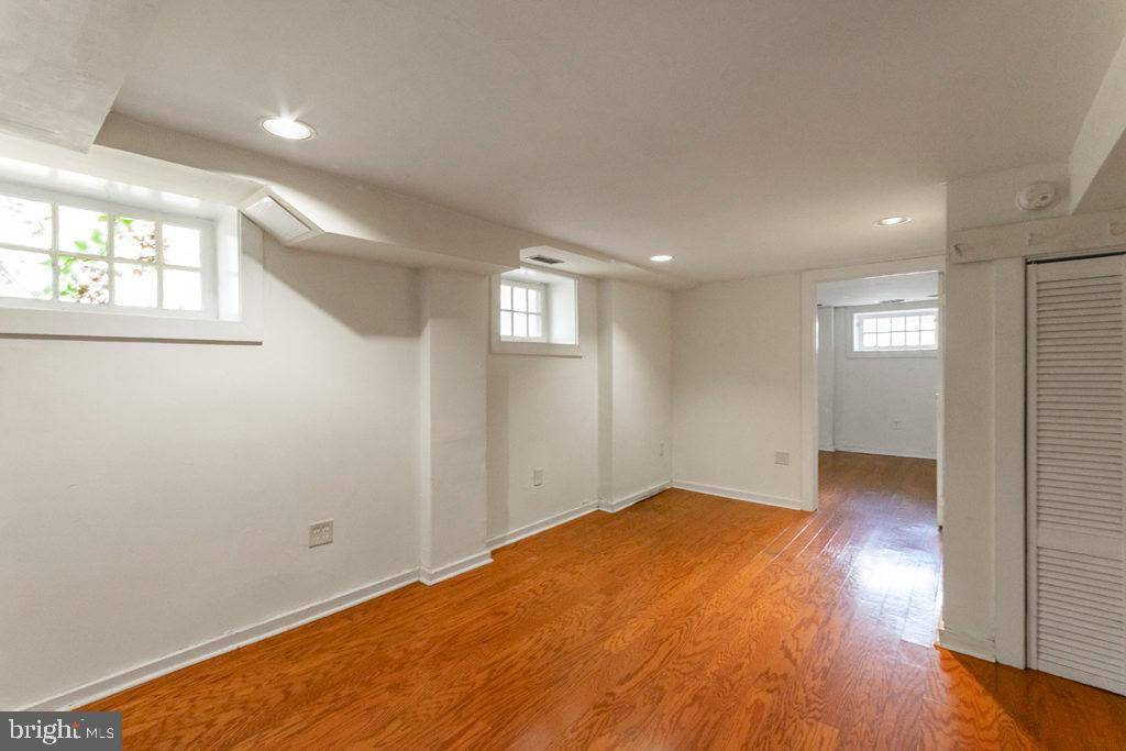 Philadelphia, PA 19104,3512 LANCASTER AVE #1W