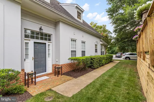 Pikesville, MD 21208,8806 HOWARD FOREST LN #8806