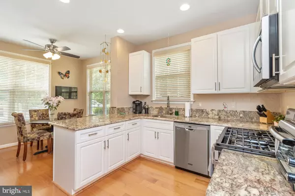 Pikesville, MD 21208,8806 HOWARD FOREST LN #8806