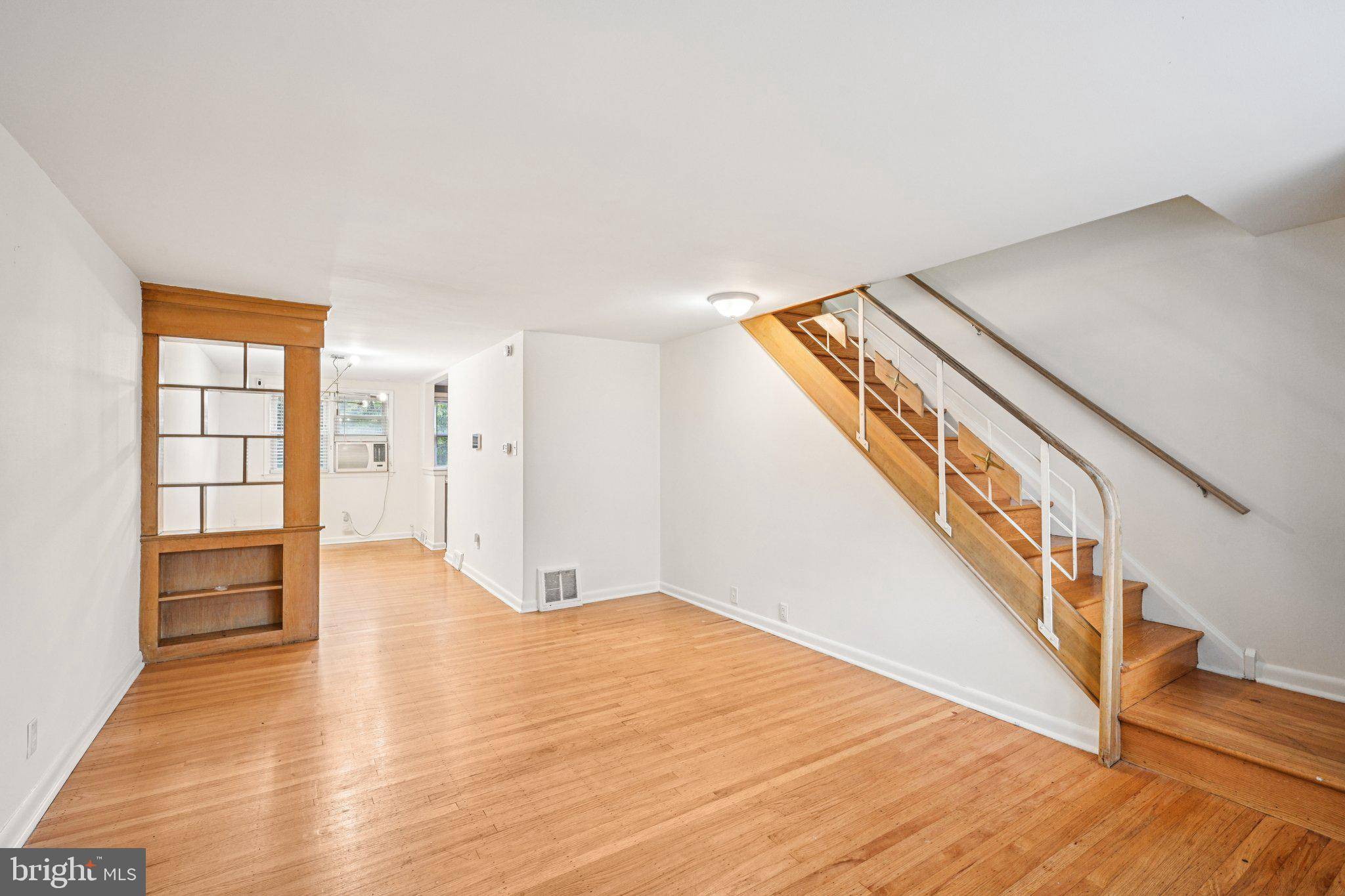 Philadelphia, PA 19131,4072 FORD RD