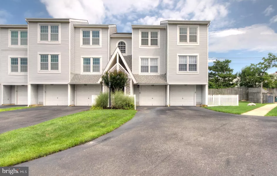 165 40TH STREET S, Brigantine, NJ 08203