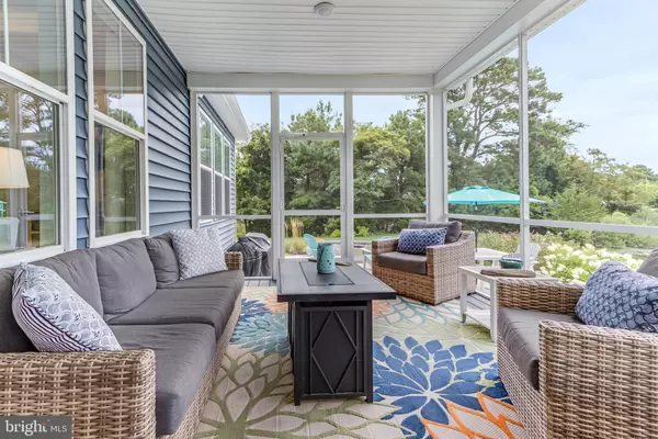 Ocean View, DE 19970,37522 SEASIDE DR