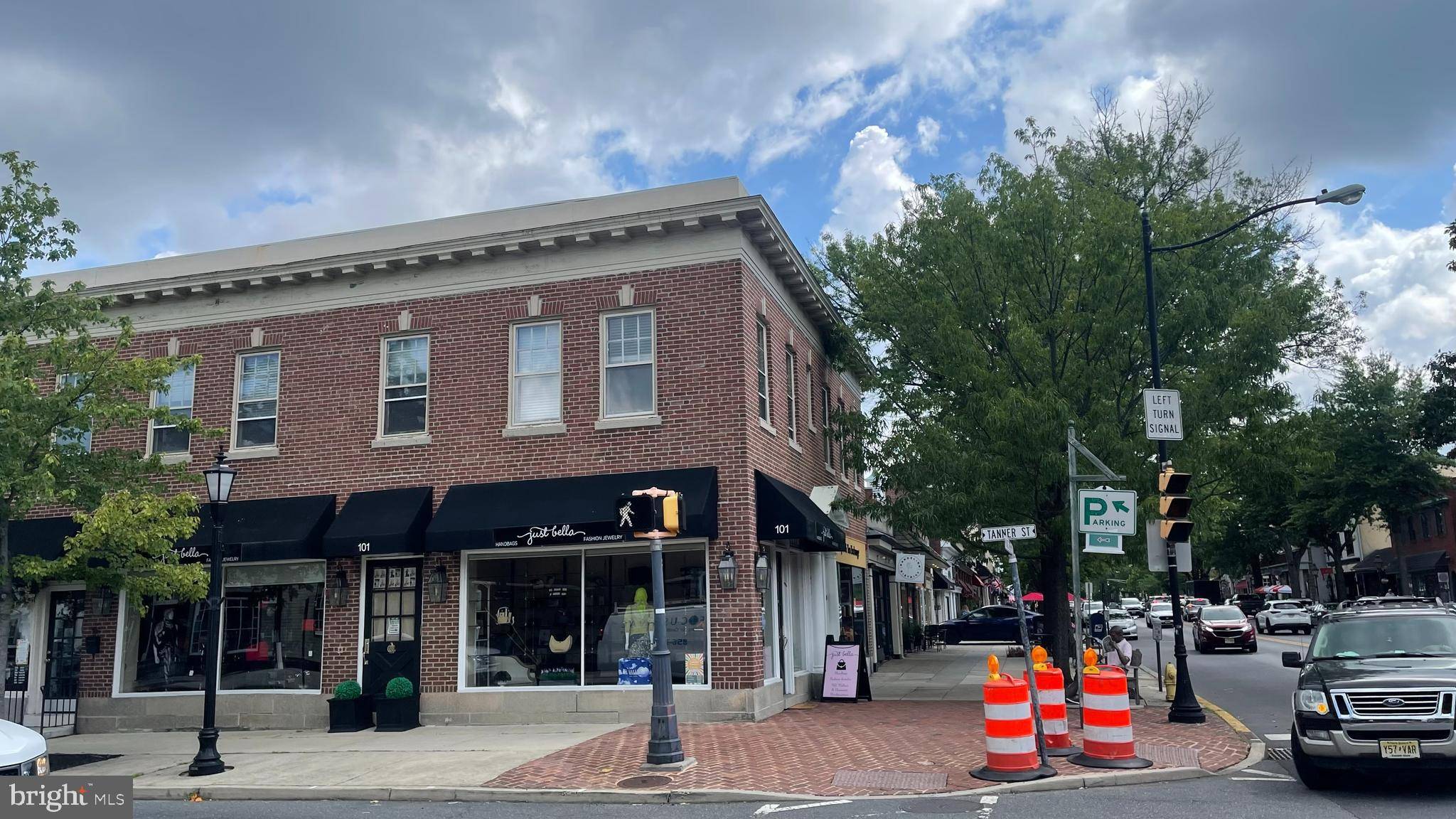 Haddonfield, NJ 08033,101-103 KINGS E 2ND FL@-101-103 E KINGS HWY E