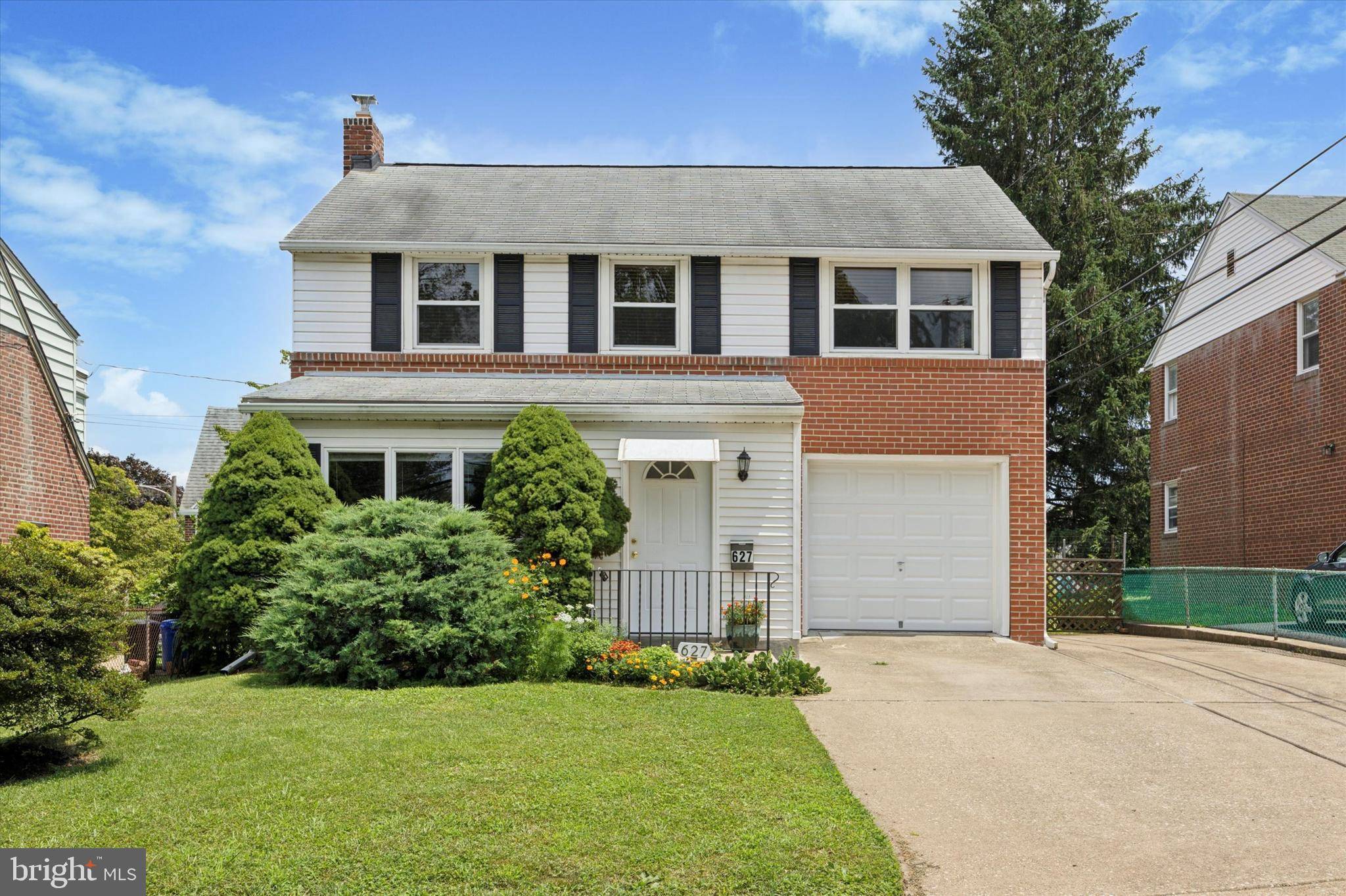 627 N EAGLE RD, Havertown, PA 19083