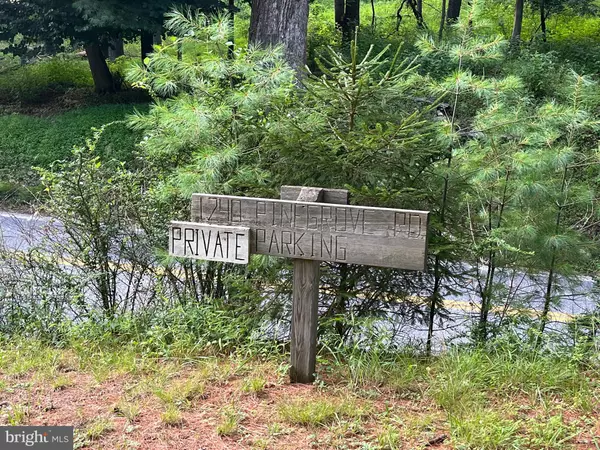 Gardners, PA 17324,1240 PINE GROVE RD