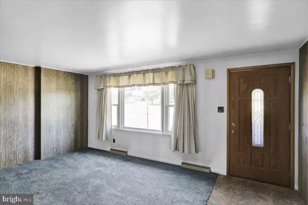 Oley, PA 19547,27 CLAY SLATE RD