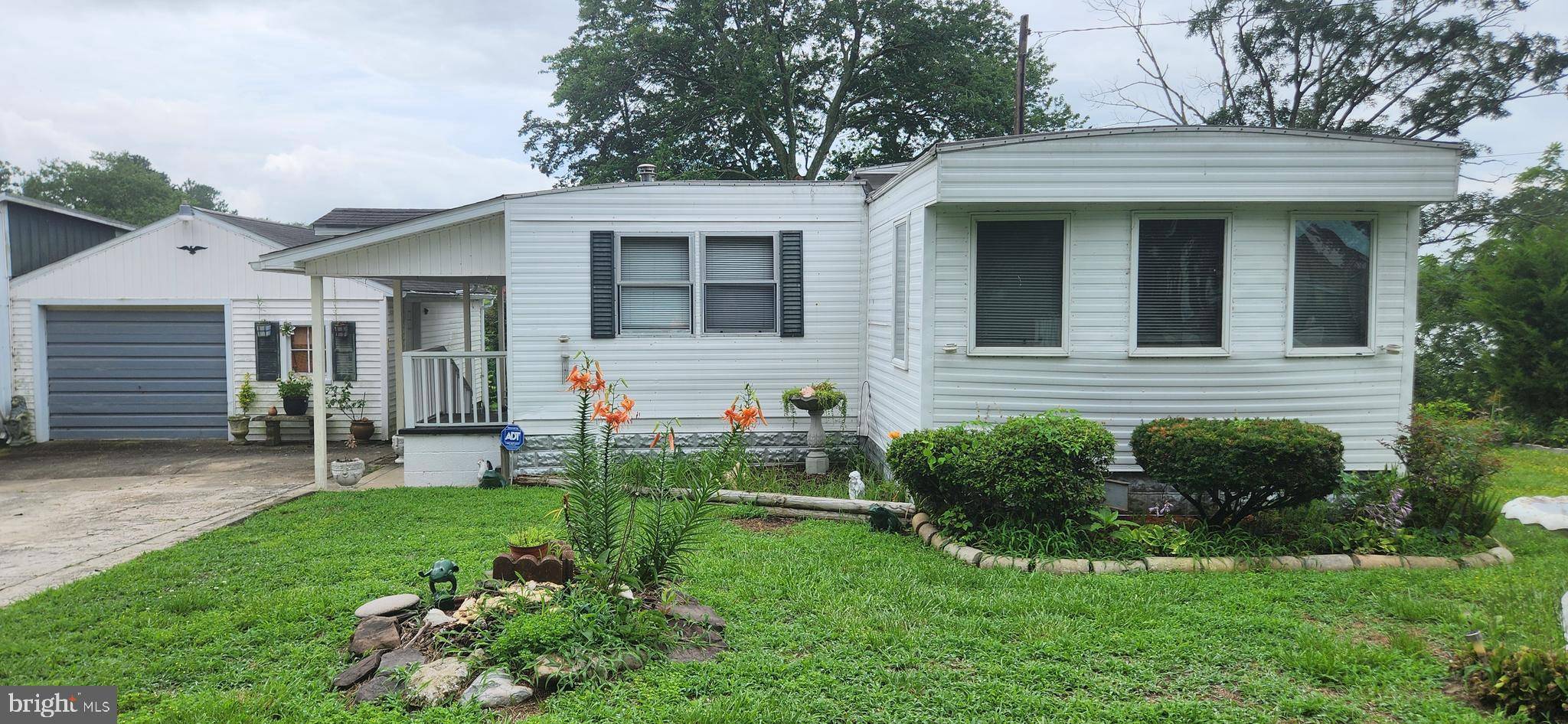 28050 POSSUM POINT RD, Millsboro, DE 19966