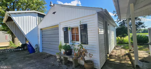 Millsboro, DE 19966,28050 POSSUM POINT RD