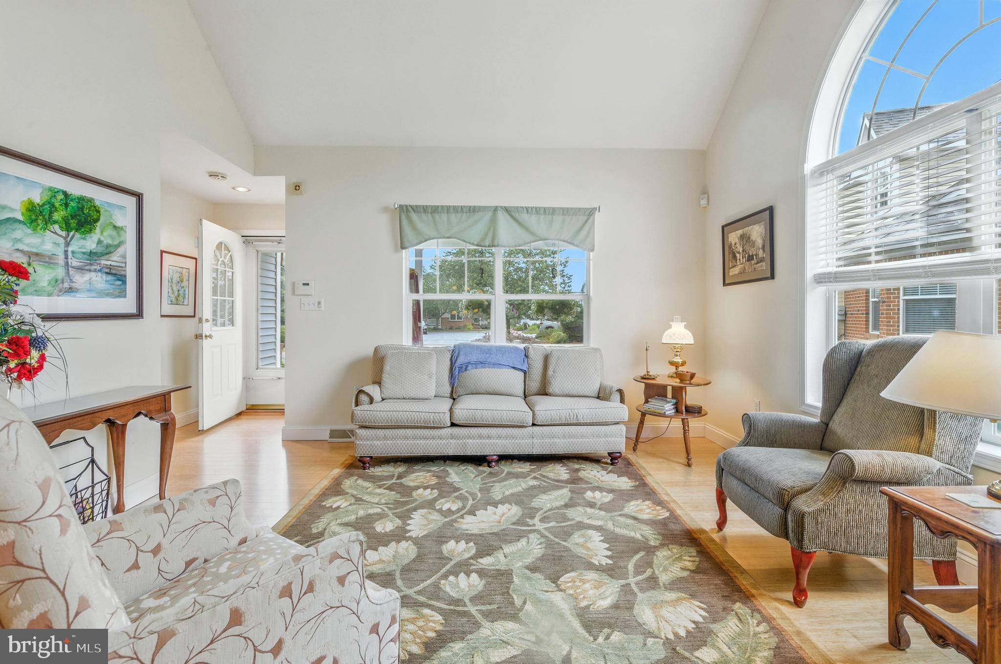 Lititz, PA 17543,1017 KENT GDN