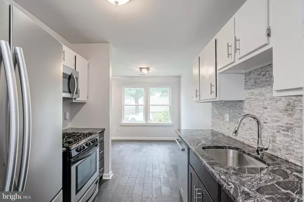 Marlton, NJ 08053,5003 RED HAVEN DR