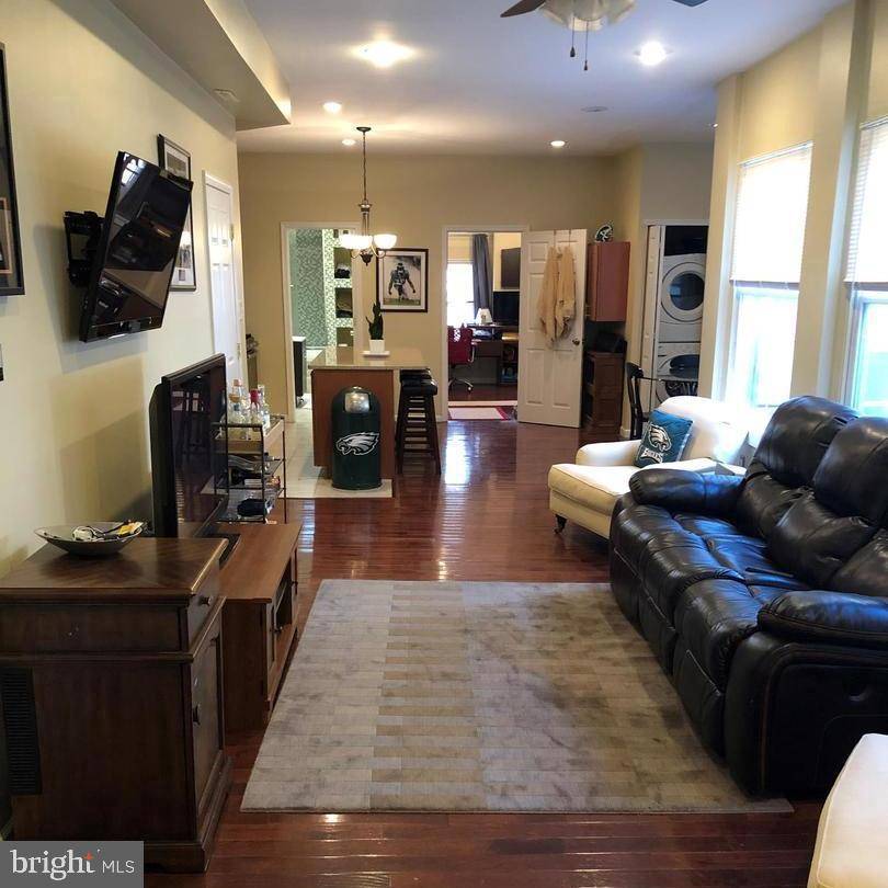 723 SANSOM ST #3F, Philadelphia, PA 19106