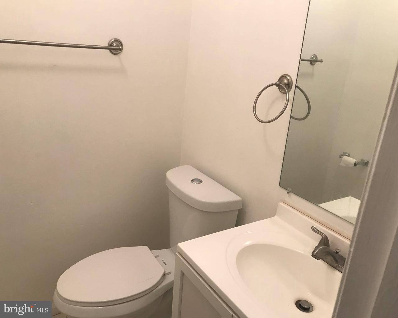 Lumberton, NJ 08048,5 SAGE DR