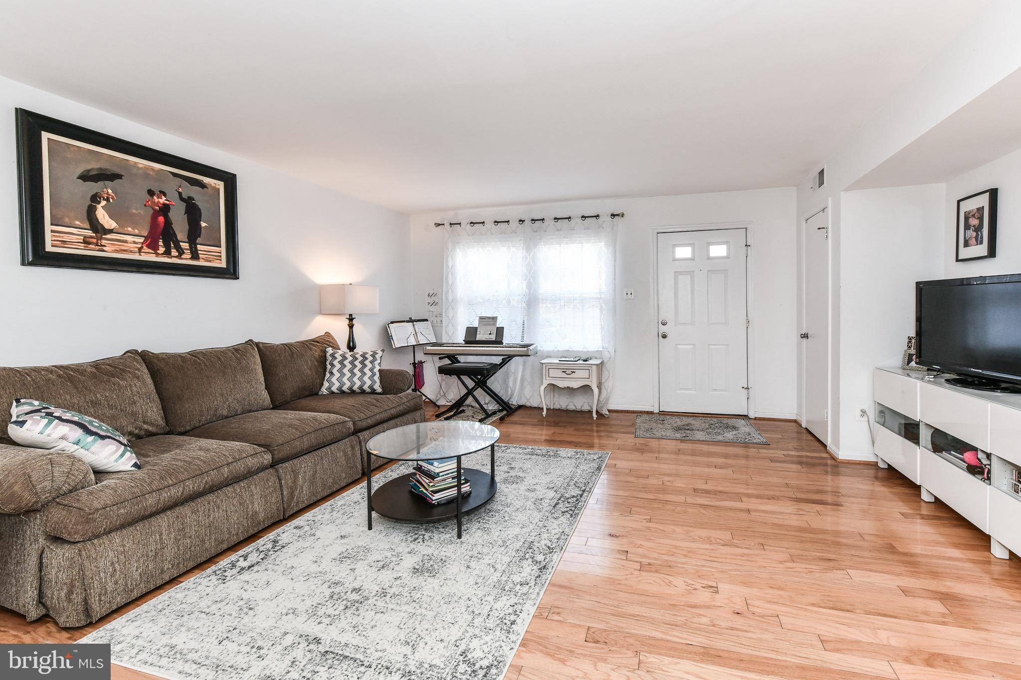 Arlington, VA 22201,60 N BEDFORD ST #60C