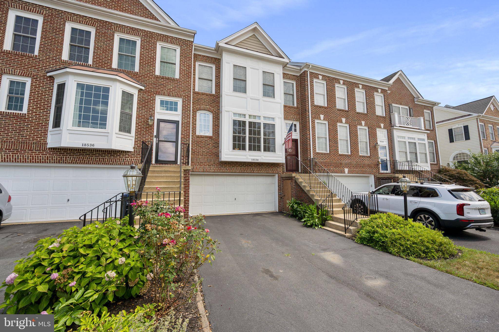 Leesburg, VA 20176,18538 PINEVIEW SQ