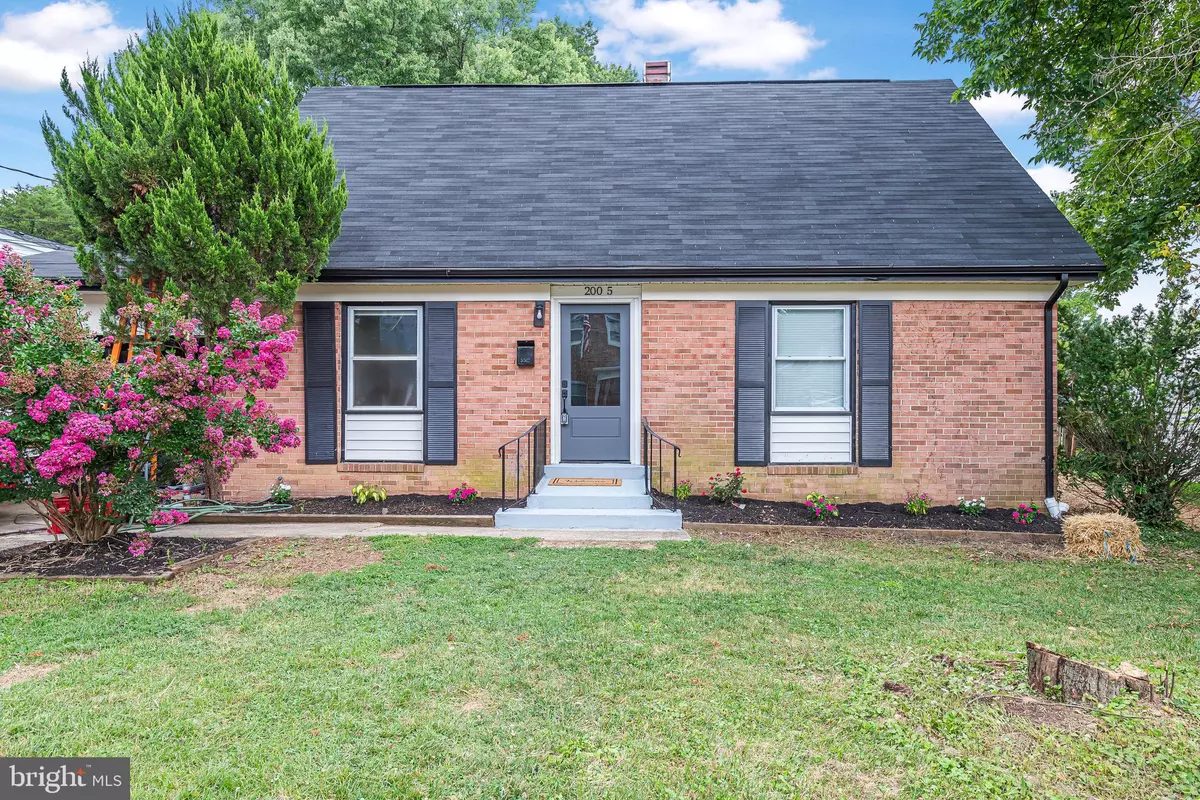 Laurel, MD 20707,200 1/2 11TH ST