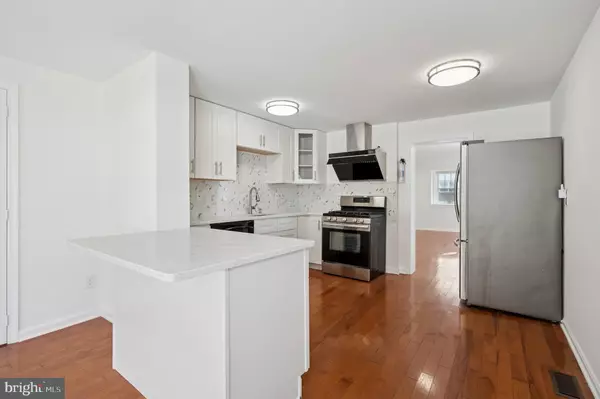 Havertown, PA 19083,48 SYCAMORE RD