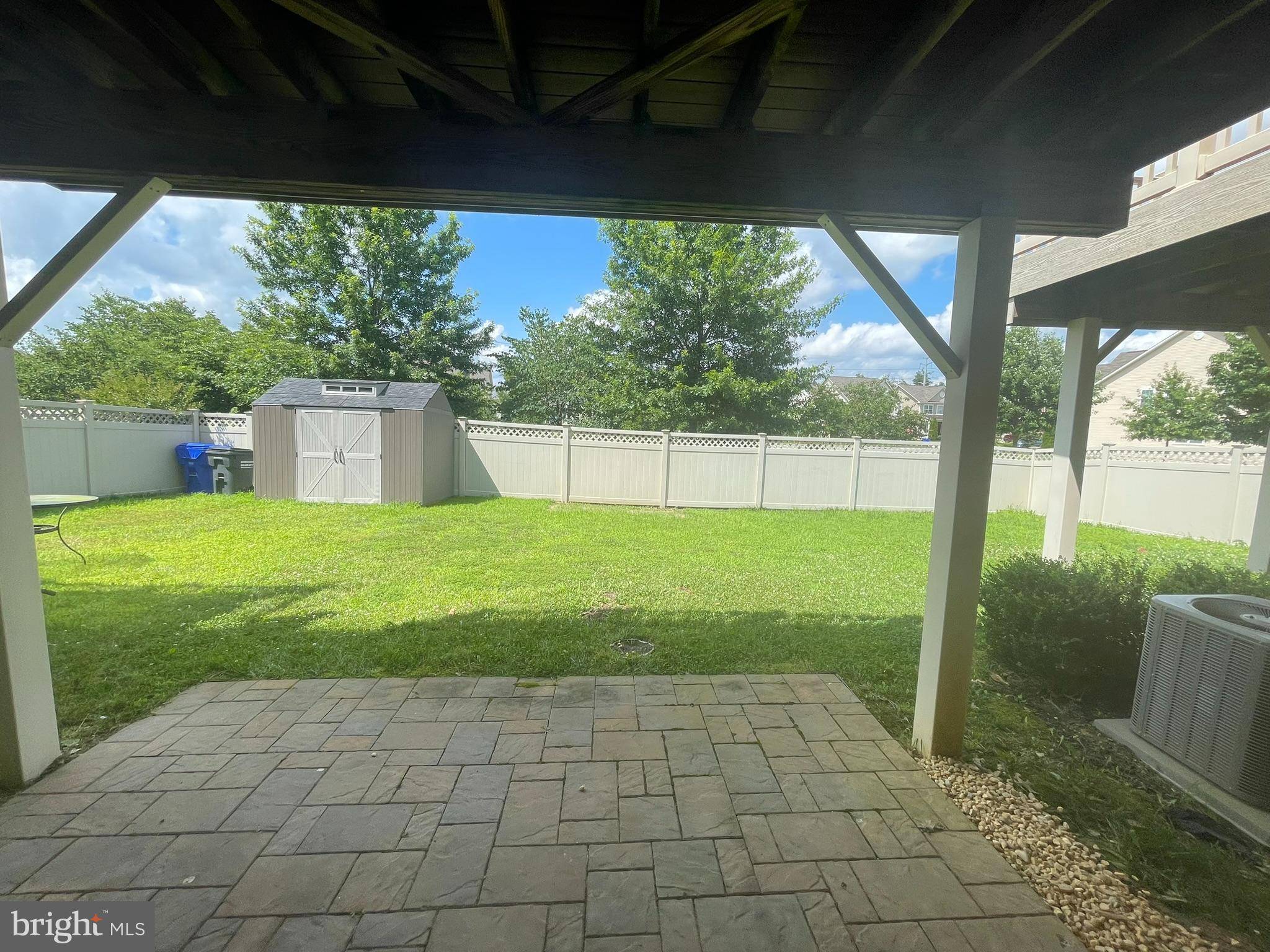 White Plains, MD 20695,11354 SANDESTIN PL