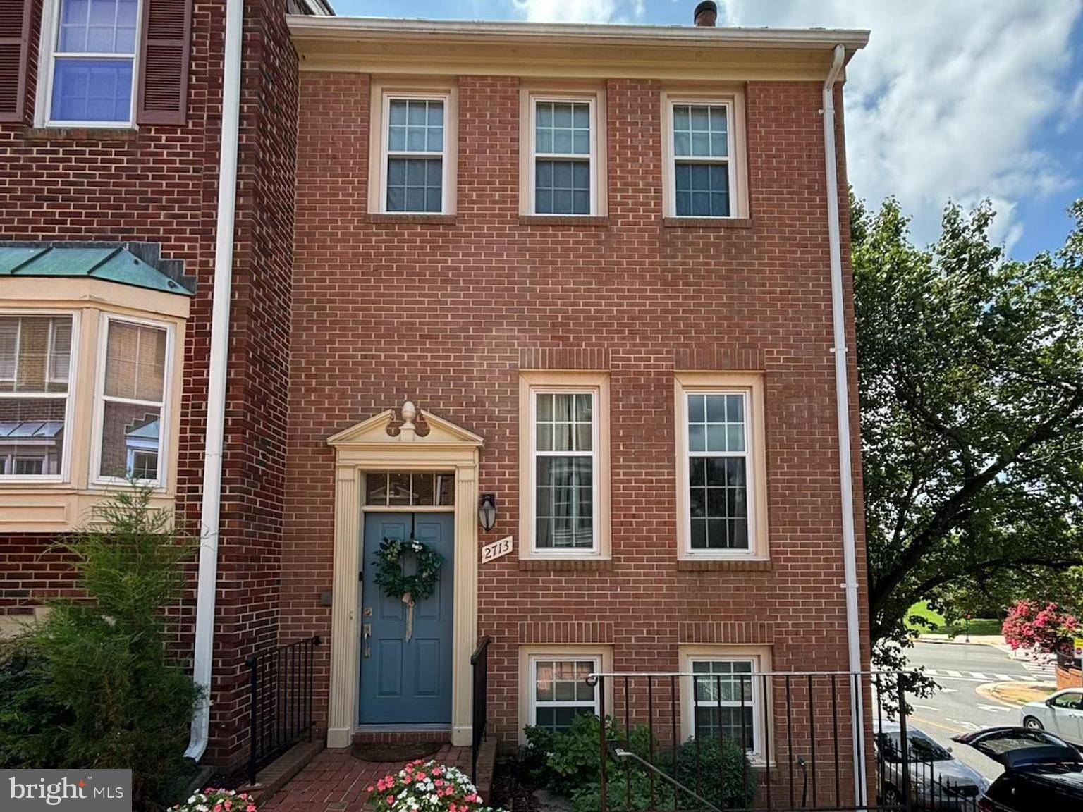 2713 FRANKLIN CT, Alexandria, VA 22302