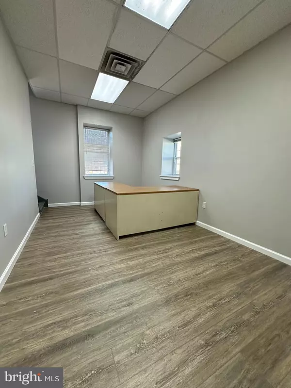 Philadelphia, PA 19137,2900 BRIDGE ST #2