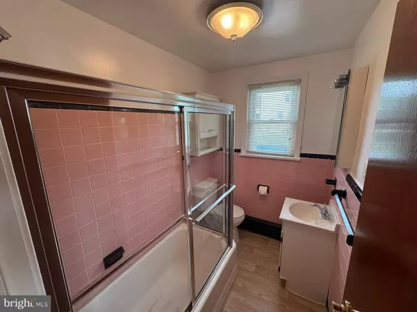 Philadelphia, PA 19128,410 PAOLI AVE #2ND FL
